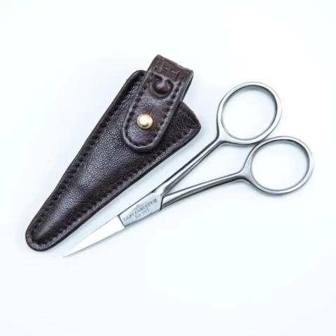 Grooming Scissors with Leather Pouch CF.19T